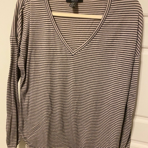 Forever 21 striped top - Picture 1 of 2